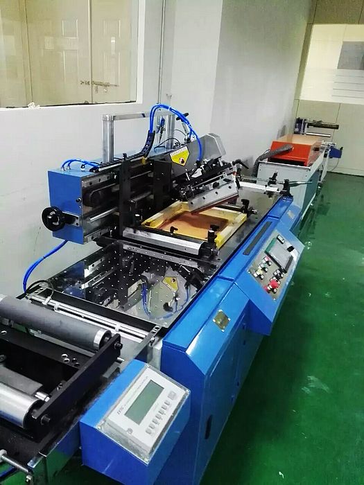 温州镭射防伪商标数控模切机规格齐全