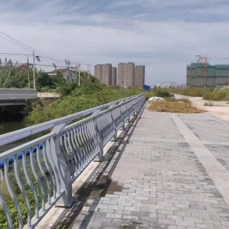 酒泉公路防撞护栏-桥梁钢护栏尺寸