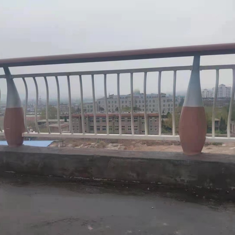 盐城铝合金护栏创新设计引领城市安全美观新风尚