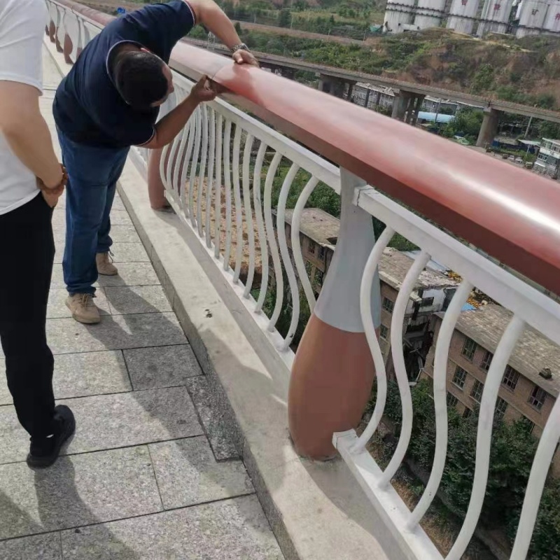 湘西铝合金景观护栏引领城市绿色新风尚