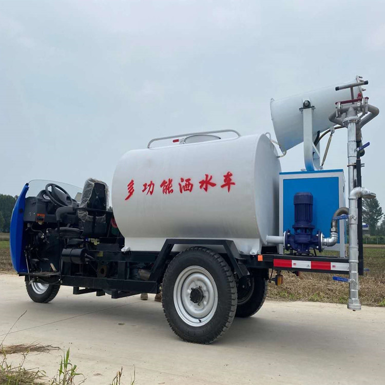 济宁小型绿化环保雾炮车多功能洒水车