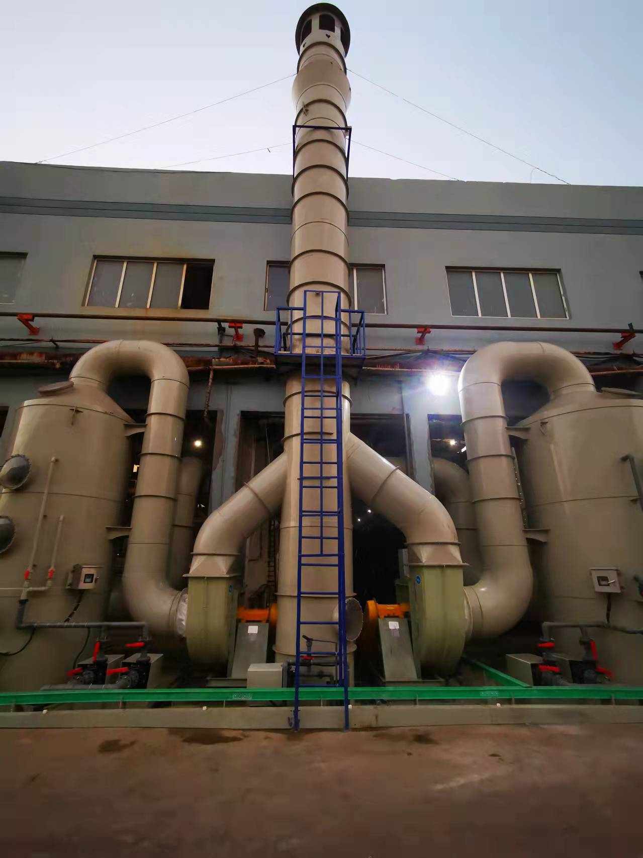 福建厦门水膜除尘废气收集处理安装，塑料烟气管道废气处理设备安装