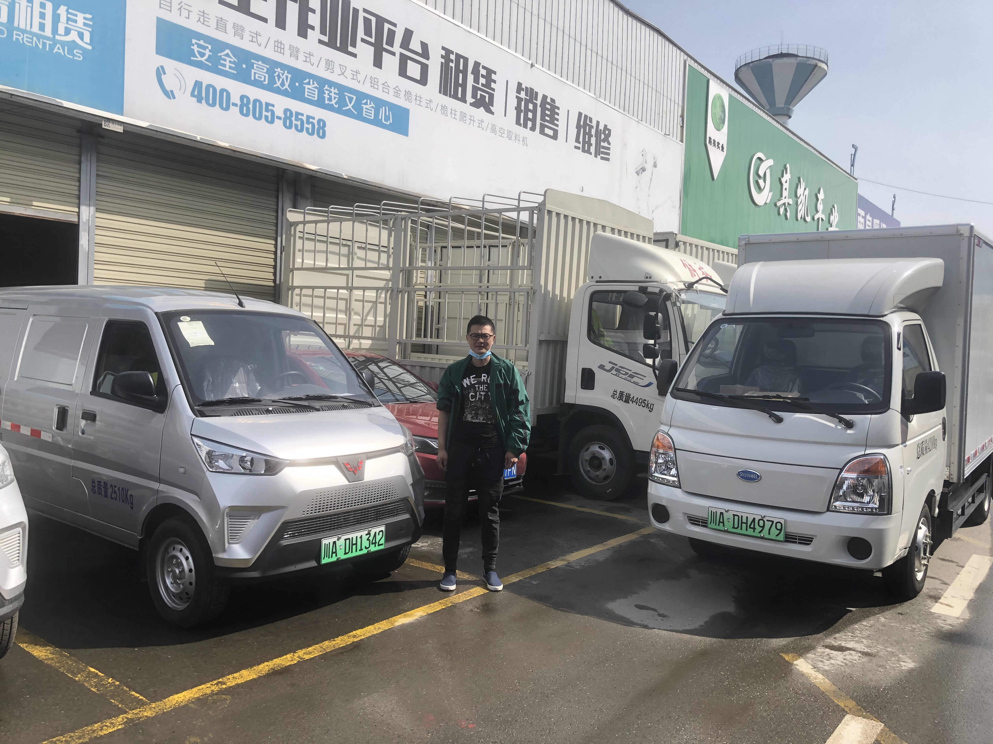 成都新能源汽车  新能源货车经销商找四川万合天成