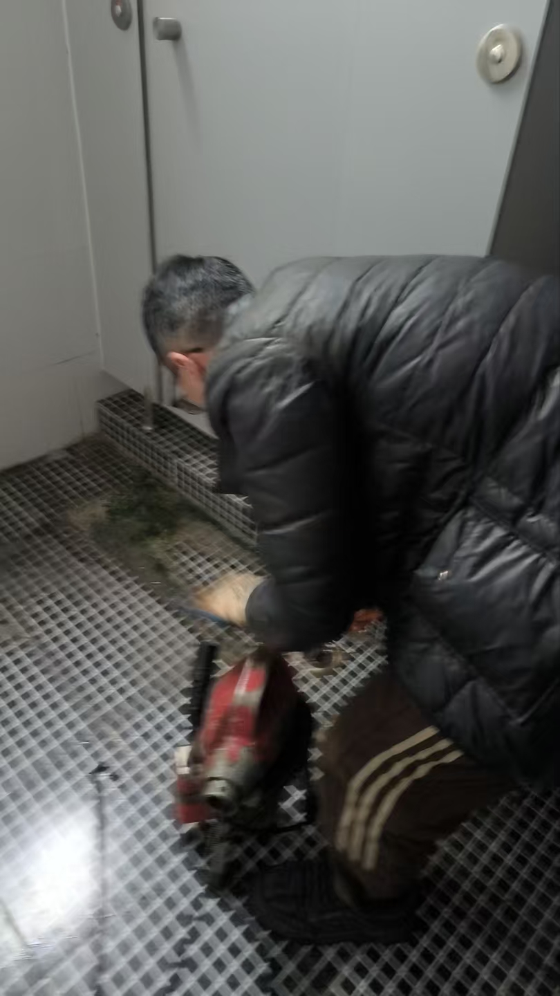 小蓝疏通下水道电话15270209229靠谱商家联系电话