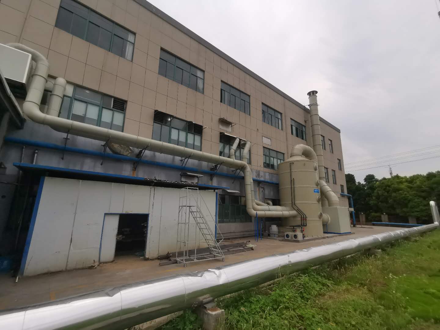 河北衡水水膜除尘废气收集处理安装，油漆废气管道收集处理设备