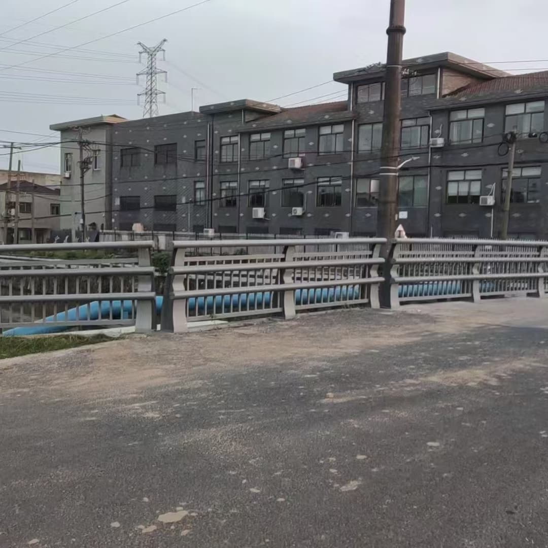 永康栏杆钢板立柱品质好助力建筑安全稳固