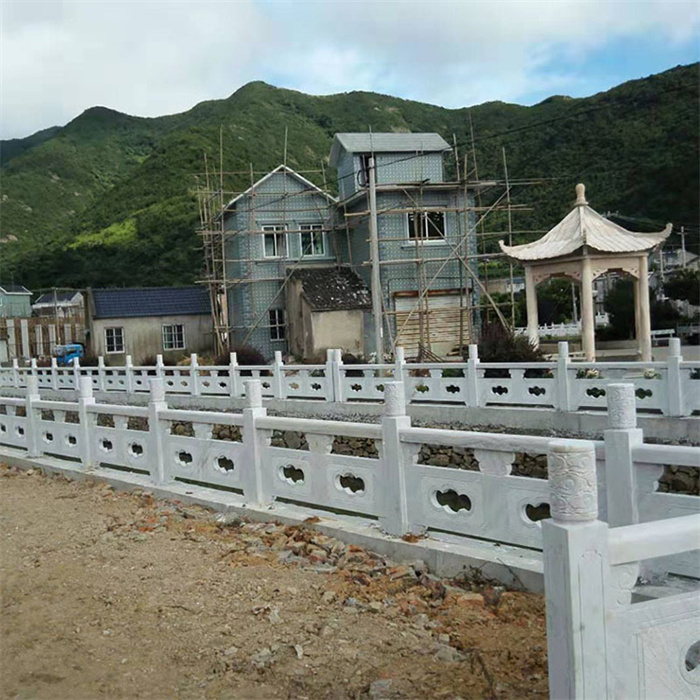 许昌草白玉石栏杆厂家联系方式