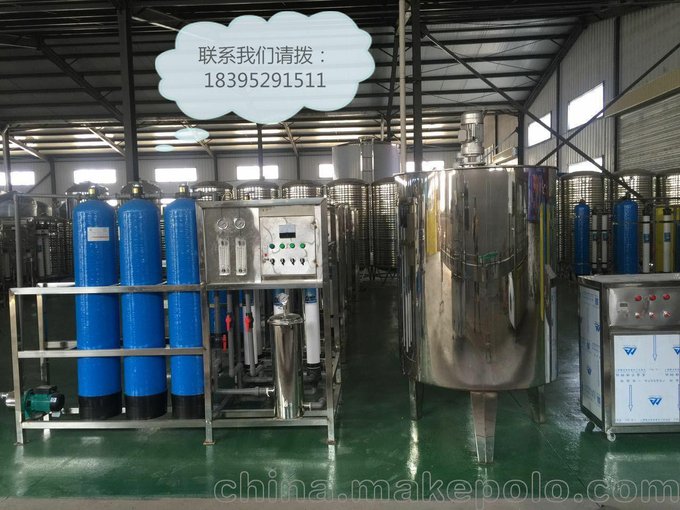 車用尿素設(shè)備小型尿素溶液生產(chǎn)機器圖片