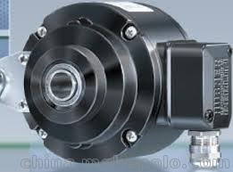 BAUMER HUBNER