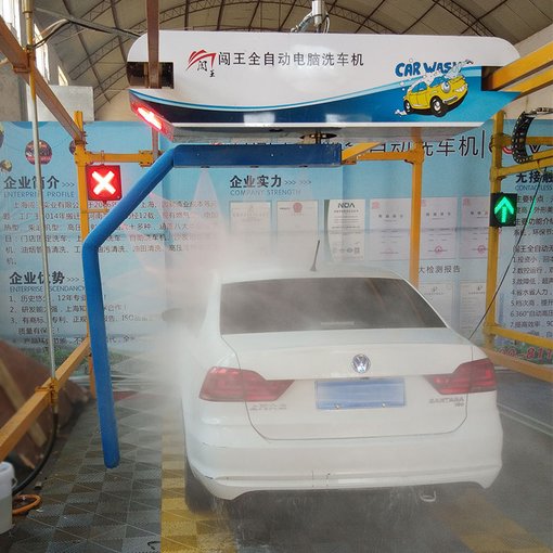 自動洗車設(shè)備性價比高底盤清洗洗車機圖片