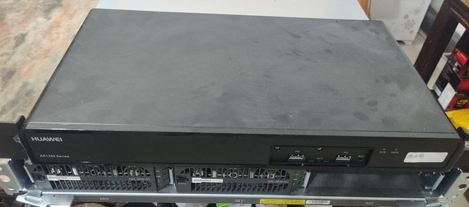 HuaWei華為AR6140H-S路由器維修圖片