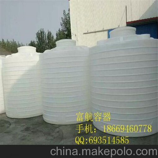 雨水收集塑料水塔圖片