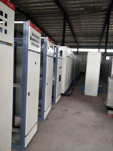 成都低壓配電柜生產(chǎn)廠家：GCS抽屜柜、動力柜、配電箱、歐式箱變圖片