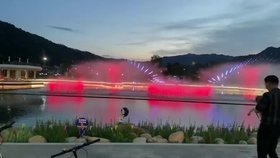 音樂(lè )噴泉廠(chǎng)家 大型噴泉設備景觀(guān)設計 制作 安裝