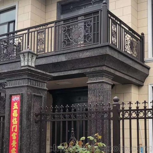 梅州陽(yáng)臺欄桿-陽(yáng)臺鐵護欄-住宅小區陽(yáng)臺護欄圖片