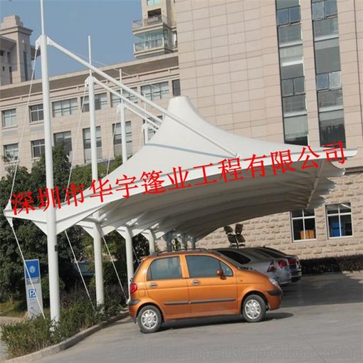 深圳公明設計安裝戶(hù)外停車(chē)棚 /耐力板雨棚/膜結構車(chē)棚圖片