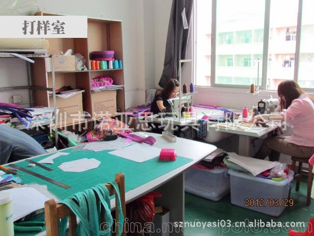 深圳廠家供應(yīng)滌綸環(huán)保購物袋/折疊購物袋/圖案可定做購物包圖片