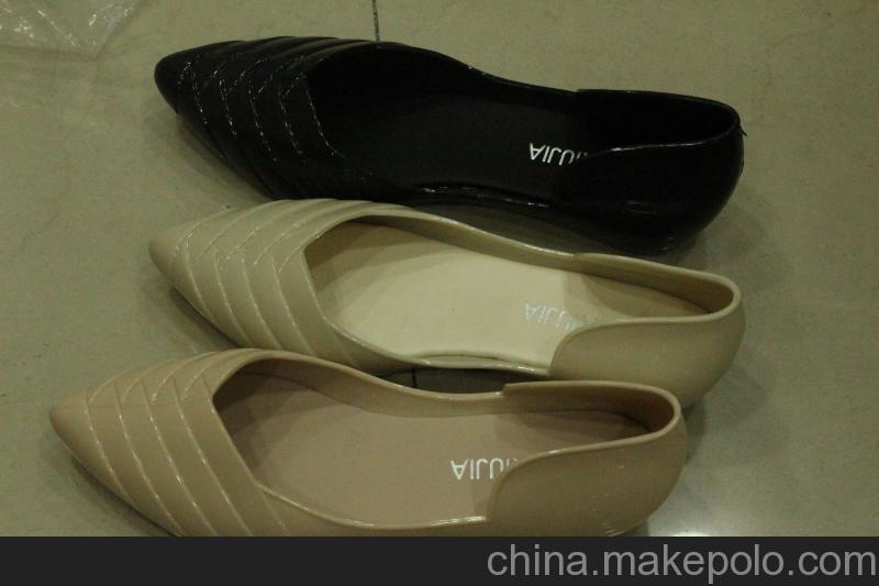 大量春夏款女鞋瓢鞋拖鞋涼鞋批發(fā)全部幾十元批發(fā)