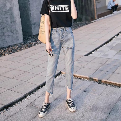 韓版秋款牛仔長褲處理貨源批發(fā) 擺攤趕集女牛仔褲廣西賀州清倉貨圖片