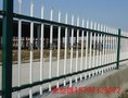 西宁pvc草坪护栏 西宁塑钢栅栏 西宁围墙护栏厂家-青海世腾金属