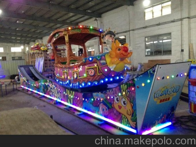 雙峰海盜王兒童游樂設備兒童電玩搖搖車小火車碰碰車圖片
