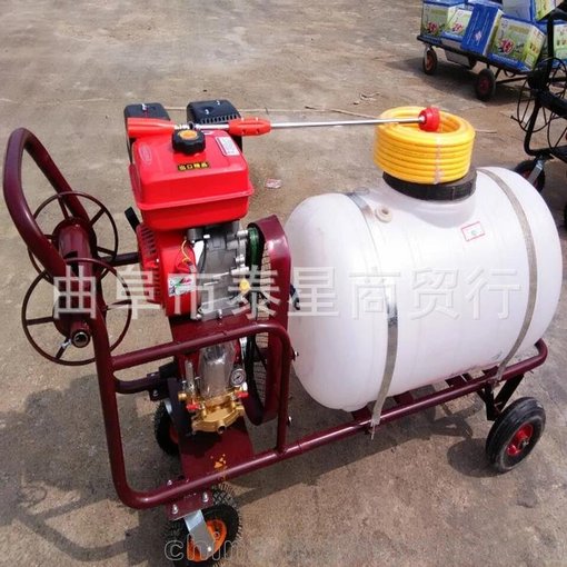 拖拉機(jī)風(fēng)送式打藥機(jī) 果園子殺蟲打藥噴霧機(jī)圖片
