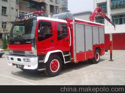 消防車招標(biāo),2015年低價(jià)拋售多功能搶險(xiǎn)救援消防車圖片