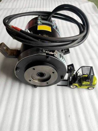 老撾博膠省杭叉CPD15J 液壓泵轉(zhuǎn)向馬達(dá)串勵電機皖南電機圖片
