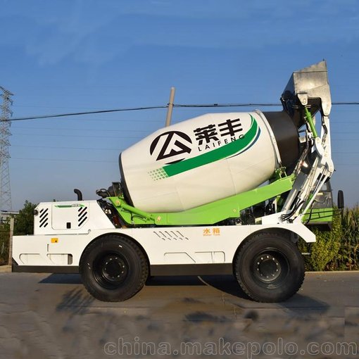 四川旋轉(zhuǎn)卸料攪拌車 砂石料攪拌車攪拌的料均勻圖片