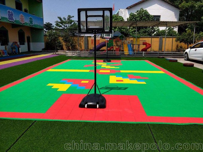 幼兒園懸浮地板室外運(yùn)動地板防滑地板圖片