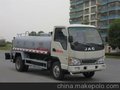 吉林8吨、10吨  12吨环卫洒水车全年热销,性价比高，实用。