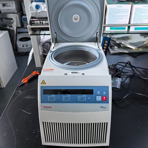 Sigma西格瑪離心機維修高?？蒲袃x器儀表維修圖片