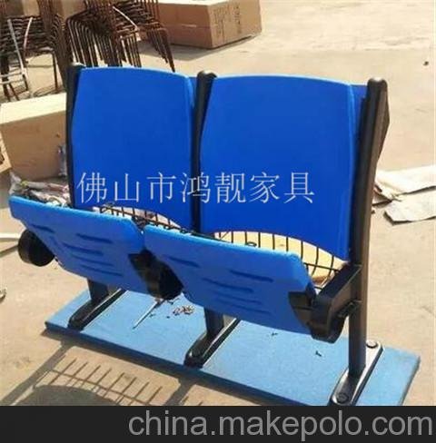 多功能會(huì)議桌椅圖片，培訓(xùn)排椅，報(bào)告廳桌椅批發(fā)，大學(xué)生課桌椅尺寸圖片