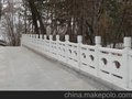 供应贵州扇形河堤护栏模具 河堤护栏水泥产品    河道护栏