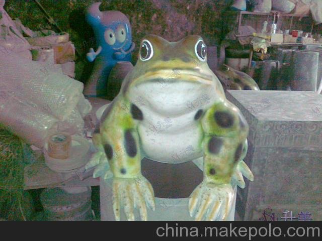 上海玻璃鋼模型雕塑 青蛙雕塑定做圖片