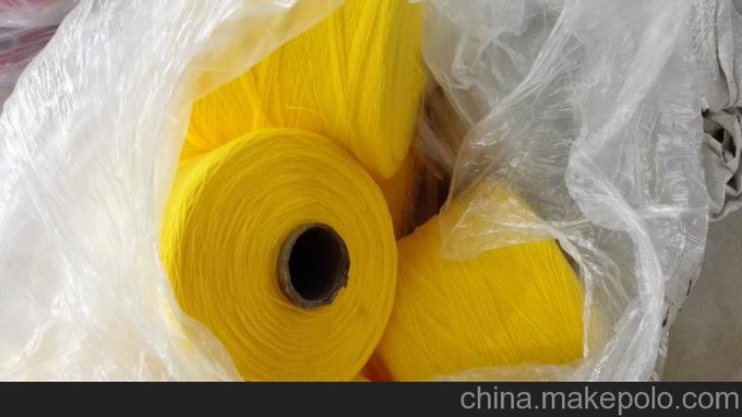 正規(guī)826短纖色筒紗圖片