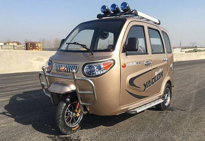 建設牌全新老年人殘疾三輪摩托車(chē) 宗申150ZH代步全封閉摩托車(chē)圖片