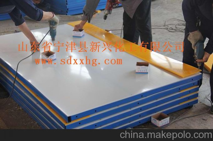 曲棍球場用聚乙烯圍欄 聚乙烯球場圍欄圖片