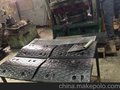 万盛优质橡胶减速带，道路减速垫，减速路拱，上下坡缓冲带厂家直销