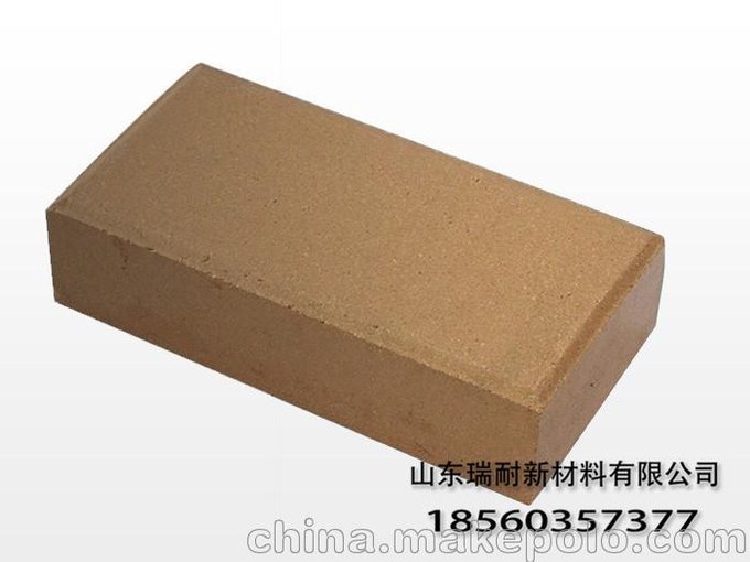 山東瑞耐生產(chǎn)有鐵黃，無(wú)鐵黃景觀(guān)用磚，路面磚價(jià)格低質(zhì)量好歡迎咨詢(xún)圖片
