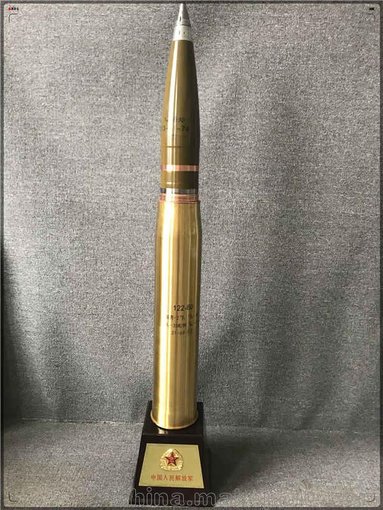 軍事禮品工藝品炮彈殼工藝品 鍍銅37炮彈筆筒刻花子彈殼禮品圖片