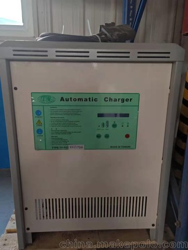 青島24V鋰電池智能叉車(chē)充電機/48-80V鉛酸電瓶自動(dòng)充電器圖片