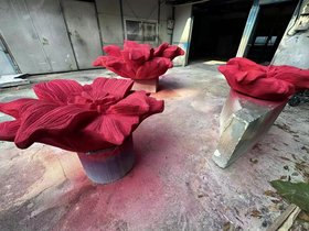 廣州廠(chǎng)家定制婚慶道具泡沫花朵工藝品