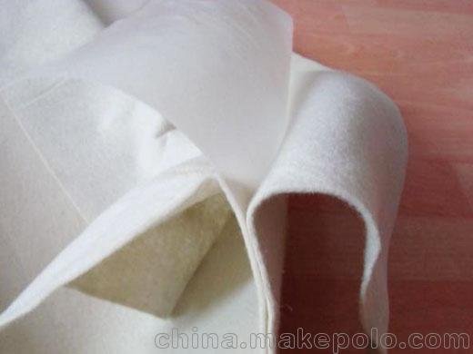 復(fù)合土工膜 廣泛應(yīng)用于水利堤壩，交通隧洞，筑路、機(jī)場(chǎng)、排水圖片