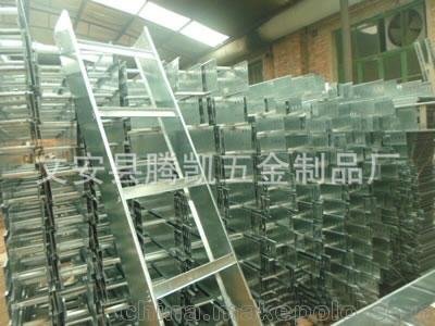 貴州托盤式鍍鋅電纜橋質(zhì)量上乘_騰凱圖片