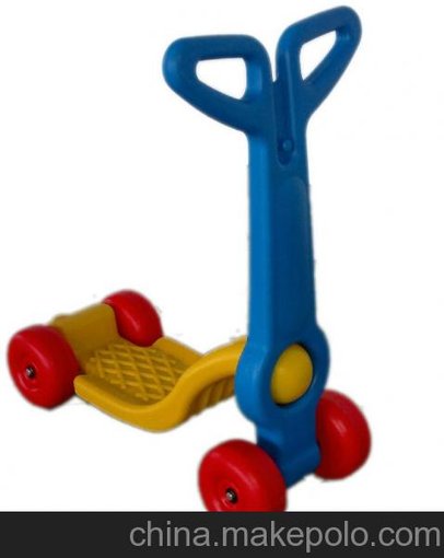 供應全自動(dòng)塑料童車(chē)/電動(dòng)玩具車(chē)吹塑機設備圖片