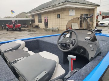 江中牌定制路亞艇、釣魚(yú)艇、沖鋒舟、公務(wù)艇