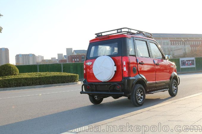 女性全封閉式電瓶車 接送孩子代步車 新能源汽車 家用汽車圖片