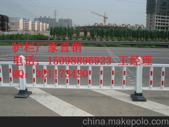 -棗莊薛城區(qū)道路護(hù)欄圖片