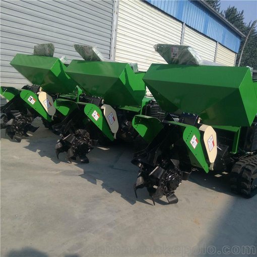 田園管理機(jī)可旋耕鋤草 履帶式多功能施肥開溝機(jī)果園作業(yè)圖片
